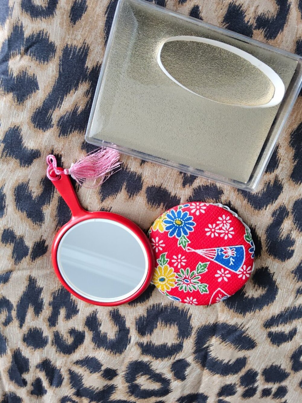 Japanese Hand Mirror - Picture 2 of 7